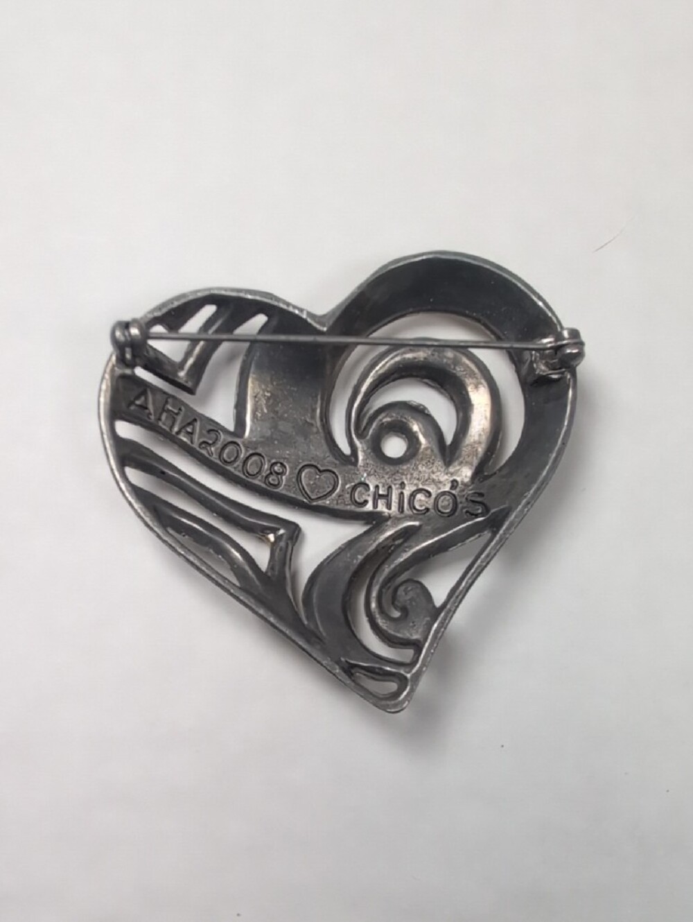 Chico's Two-Tone Gold and Silver Heart Brooch with Crystals 2 AHA 2008 - Picture 2 of 5